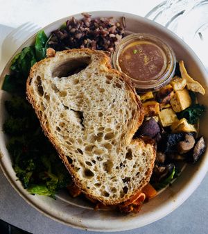 Custom shroomami bowl. Used app to order at sweetgreen in San Mateo