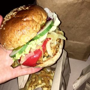 Vegan burger at Perla Nera in 