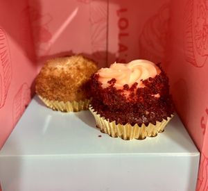 Mini cupcakes  at Lola's Cupcakes - Victoria Place in London