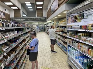 Aisle  at Biologiko Xorio in Athens