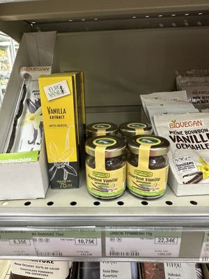   at Biologiko Xorio in Athens