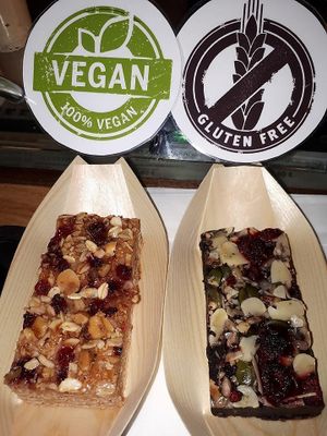 Vegan banana & currant bar (left).

Photo by: R&B Roastery & Bakery on Facebook at R&B Cafe in Ljubljana
