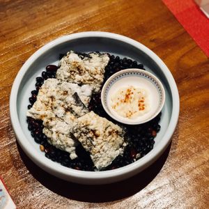 Seaweed Crackers at Ganglamedo Vegetarian Cuisine in Central Singapore