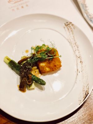 Crispy Tofu with Morel Mushroom at Ganglamedo Vegetarian Cuisine in Central Singapore