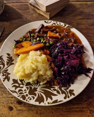 Vegan roast option. Absolutely delicious at Rockaway Cafe in Temple Cloud