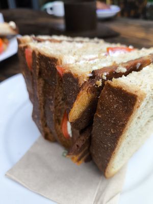 The BLT at Rockaway Cafe in Temple Cloud
