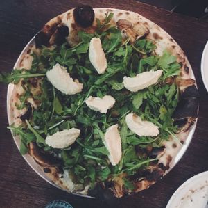 We added cashew cheese to the “White Nice” 😛 at Francie's Pizzeria in Coolangatta