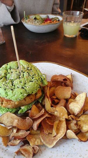 vegan burguer at Nicolau Lisboa in Lisbon