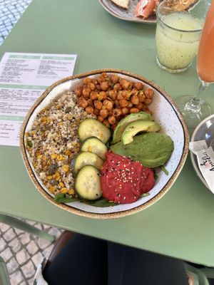 Flower power salad   at Nicolau Lisboa in Lisbon
