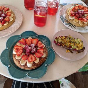 Pancakes and toast at Nicolau Lisboa in Lisbon