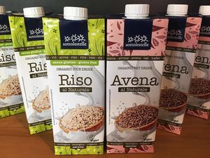 Rice and oat mylk.

Photo by: Trgovina Krajček on Facebook at Trgovina Krajček in Kranj