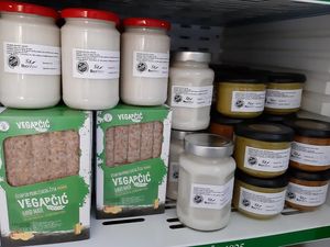 Vegan meat, coconut yoghurts, tuna free spread and bolognese sauce. Photo by: BioWay / Planty4u on Facebook at Trgovina Krajček in Kranj