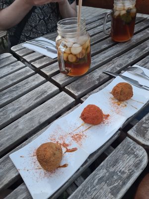  at H&K's - Vlaamsesteenweg in Brussels