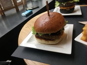 My personalised burger  at H&K's - Vlaamsesteenweg in Brussels