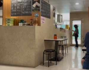 Interior seatings  at Qiān Xǐ Shū Shí 千囍蔬食 in New Taipei City