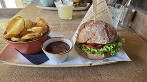  at Pims Burger in Bolzano