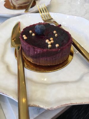 Raspberry Cheesecake at Sorelle and Co. in Toronto