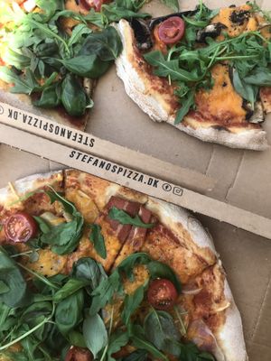 Kartoffel Kasper & Magic Mushroom vegan  at Stefanos Pizzabar in Copenhagen