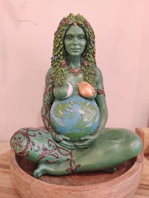 Divine Mother at Miss Nice Banana in Gouda