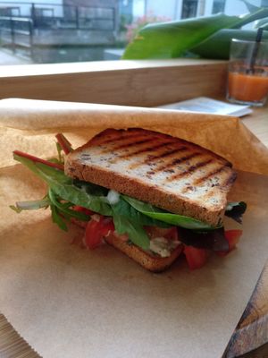 Delicious 'Red Sandwich' at Miss Nice Banana in Gouda
