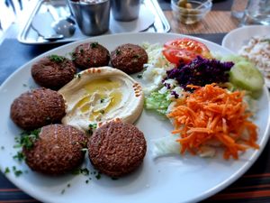 Falafels at Amon in Bruges