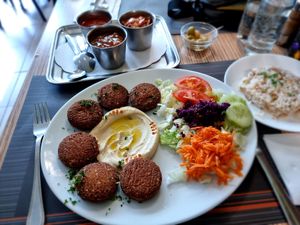 Falafel with hummus at Amon in Bruges