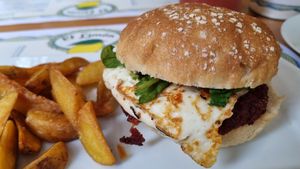 Hamburger Canaria at El Limon in Tenerife