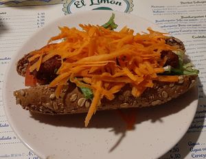 Gemüse Hot Dog vegan at El Limon in Tenerife