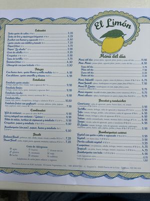 Menu del dia could be vegan. Ask and even at 6pm I could get it (starter soup, main dish tofu with some sauce and mashed potatoes, juice and dessert for 12€)  at El Limon in Tenerife