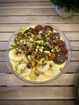 Mango bowl at NicPic in Malaga