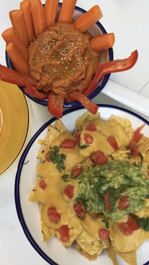 Guacamole and hummus at NicPic in Malaga