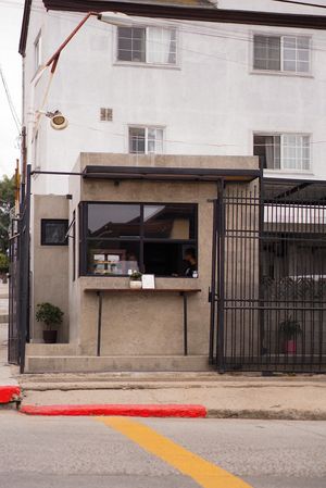 Soft opening 
Come visit us

Tue-sat 9 am to 4 pm 
Fresh vegan donuts and coffee  at El Burro Rayado - Food Cart in Tijuana