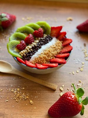 Açaí bowl at Savory Acai House & Healthy Food in Valencia