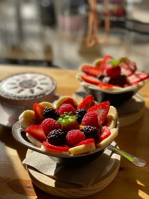 Açaí bowl at Savory Acai House & Healthy Food in Valencia