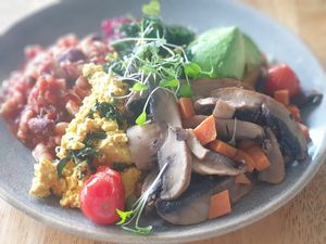 Big vegan brekkie at Whitby in Bendigo