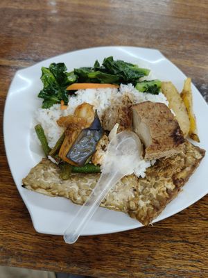 vegetarian food opposite ancient temple at JB Vegetarian - Jalan Trus in Johor Bahru