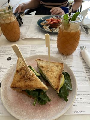 Be vegan sandwich and orange you sweet juice at Frutaria in Lisbon