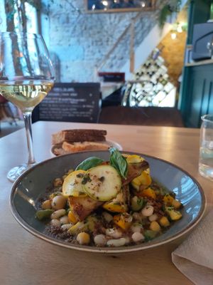 Summer veggies at Les Mauvaises Herbes in Lyon