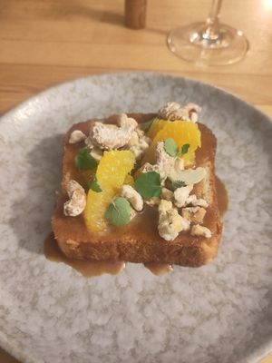  at Les Mauvaises Herbes in Lyon