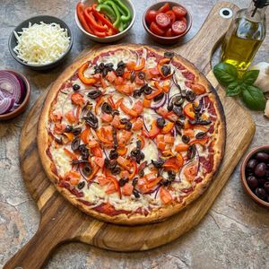 Vegan Greek Style Pizza at The Thyme Pizzeria in Winnetka