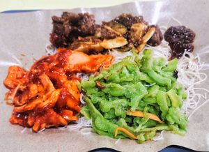 Bee hoon with bitter gourd, rojak and chilli squid, good, recommended at Jia Bee Hoon 佳米粉 in Central Singapore