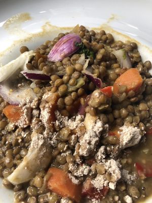 Kanarischer Linseneintopf mit Gofio und Zwiebeln   at Puerta Verde in Lanzarote