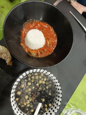 Black garbanzo and veggies with kimchi at Gaia in Burgos