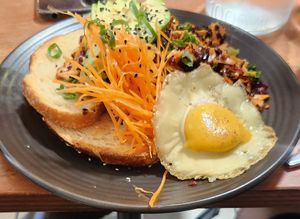 Chilli tofu scramble at One for the Crow in Maidstone