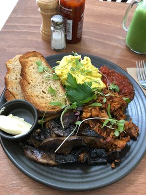Breakfast sides, pulled jackfruit n tofu scramble at One for the Crow in Maidstone
