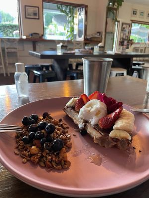 waffles   at Byron Bay General Store in Byron Bay