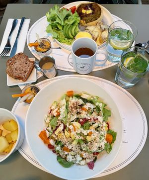 Detox salad and (non vegan) quiche   at Elk Bakery in Verona