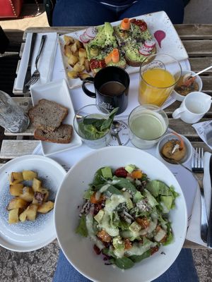 Detox salad and avocado roasts   at Elk Bakery in Verona