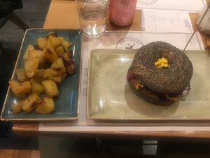 Vegan Bagel at Elk Bakery in Verona