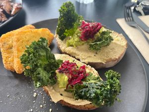 California Toast (with hash browns added) #Veganuary at Dicki's in New Farm